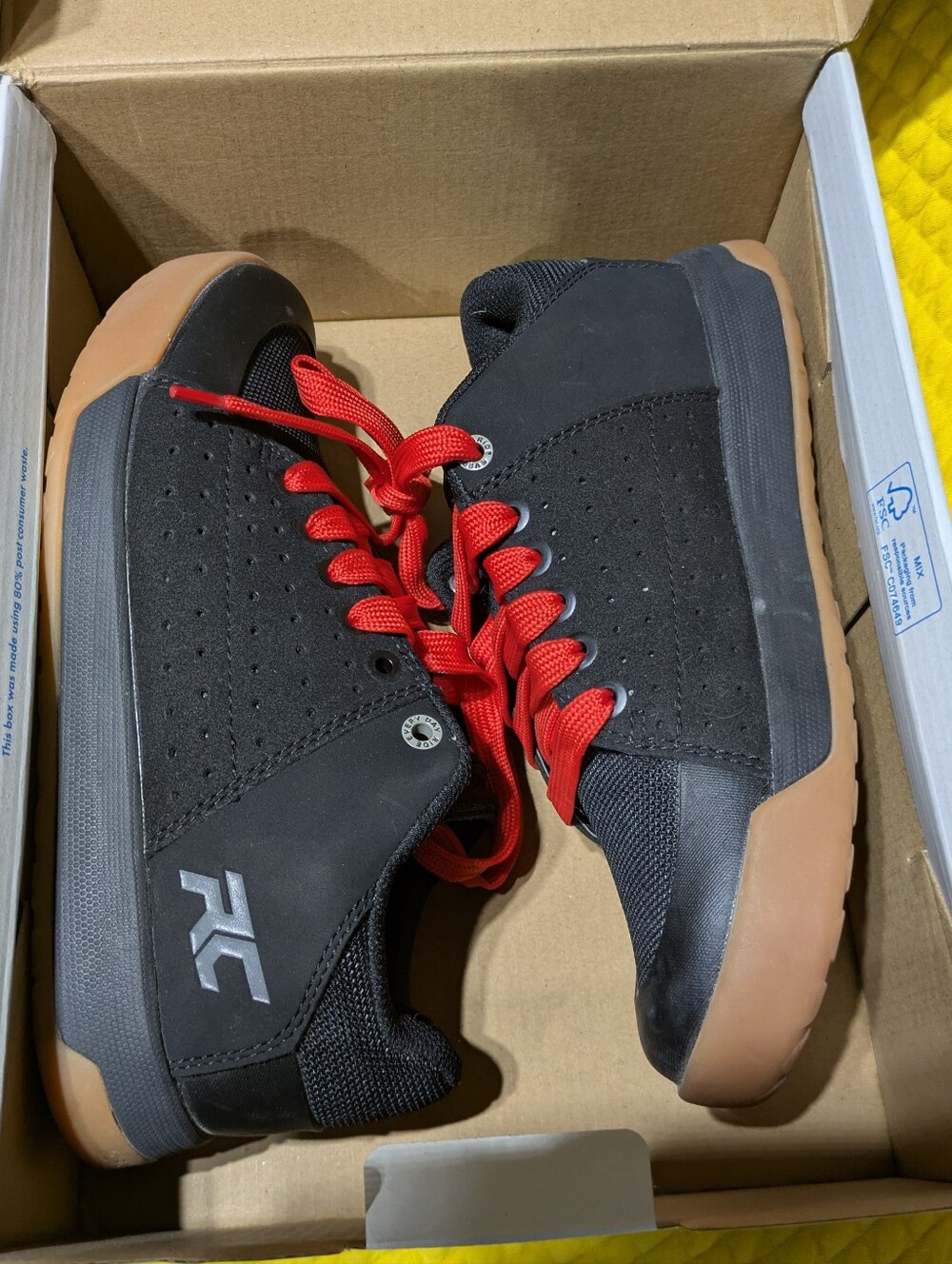 RC RIDE CONCEPTS | Flat Pedal MTB SHOES | Size 7 | NM